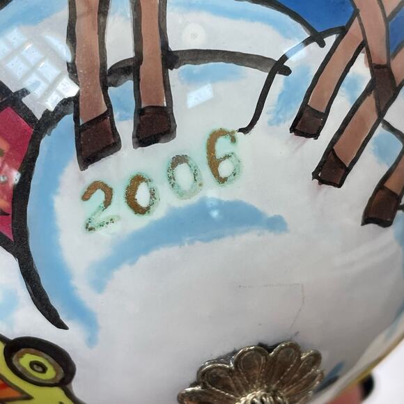 Pier 1 Li Bien Christmas Ornament 2006 Santa Reindeer in City Reverse Painted - Picture 11 of 12